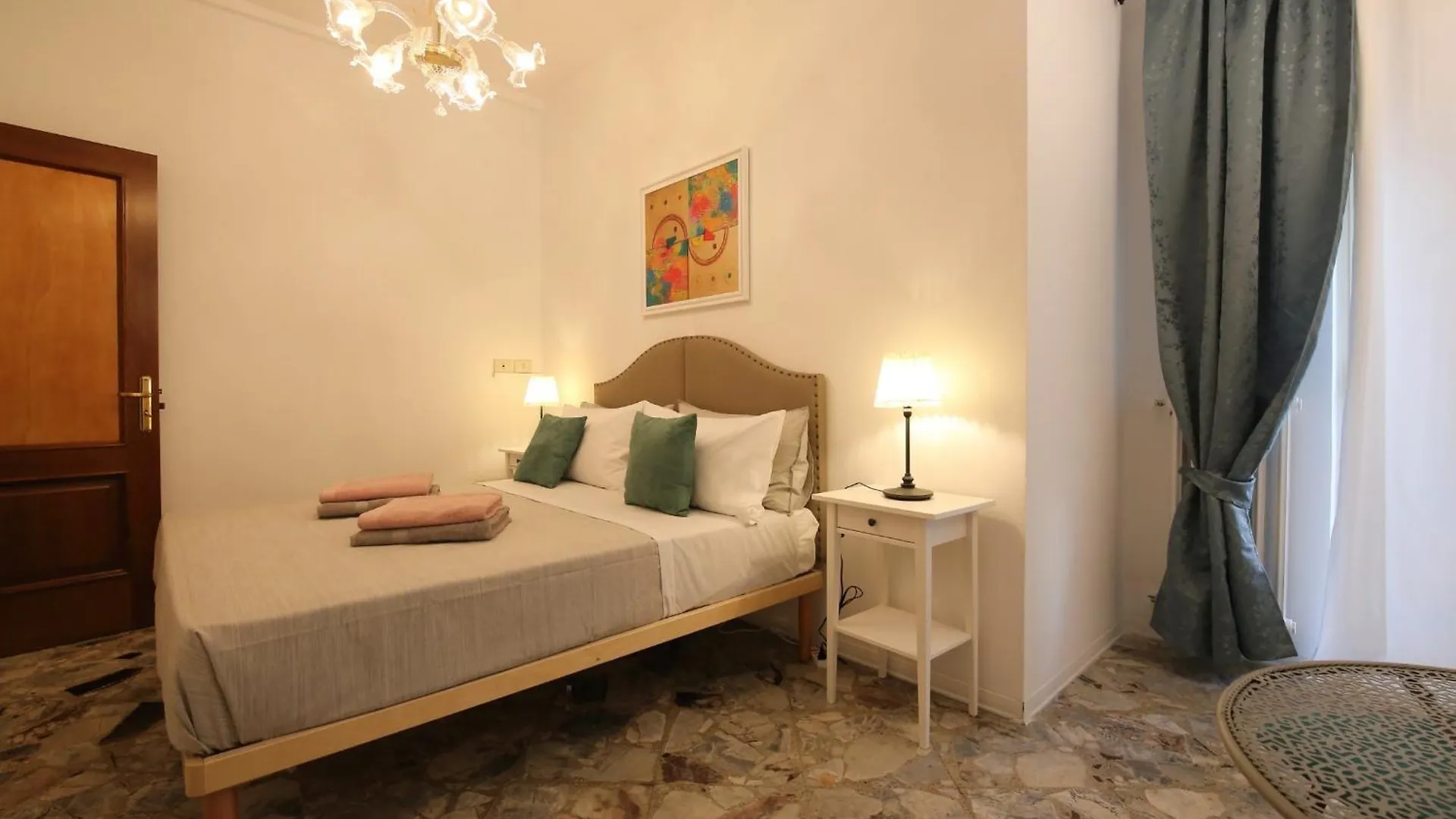 Guest house _ Cavour 156 & Savoia _ Hotel Bari