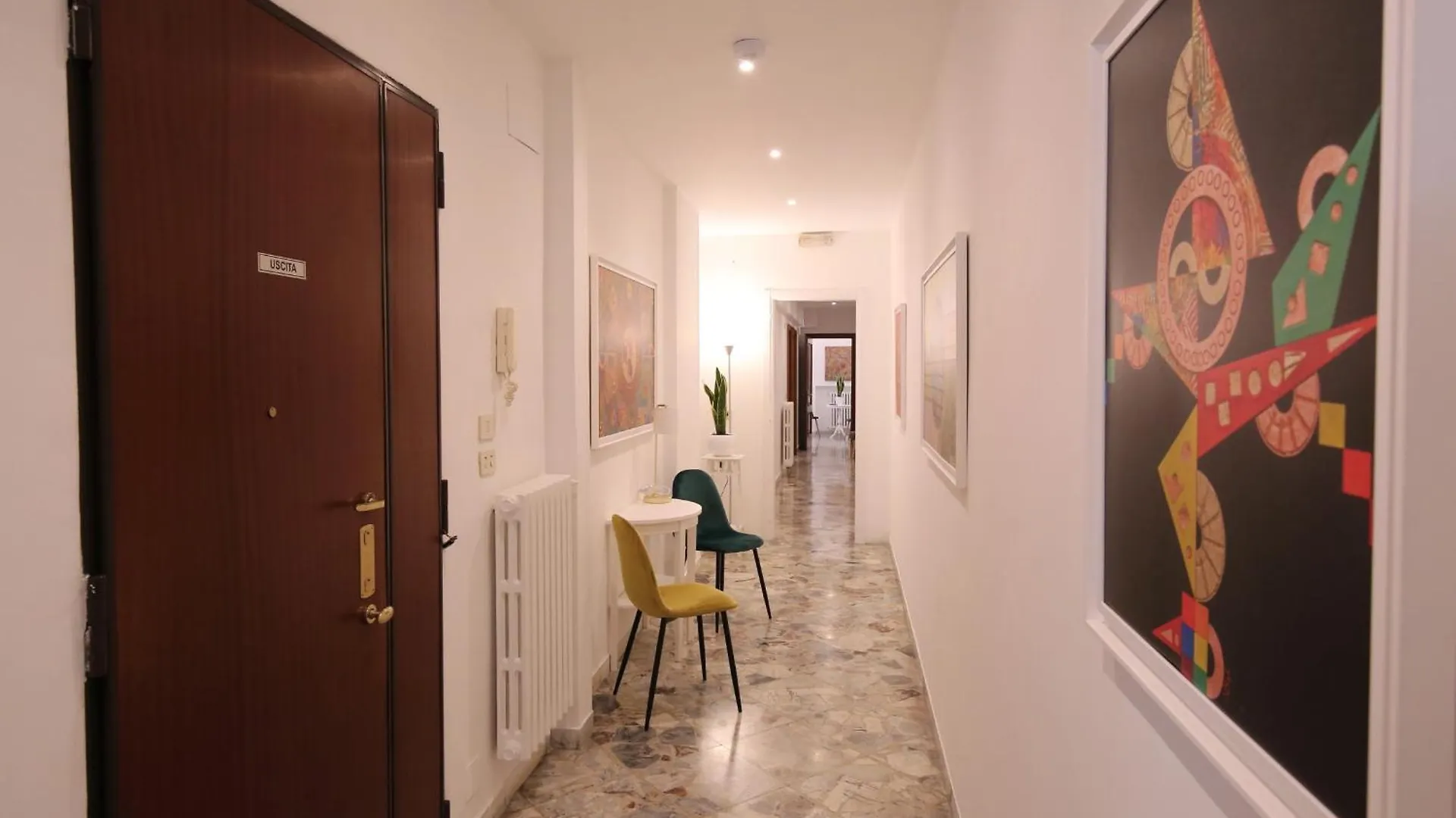 Guest house _ Cavour 156 & Savoia _ Hotel Bari