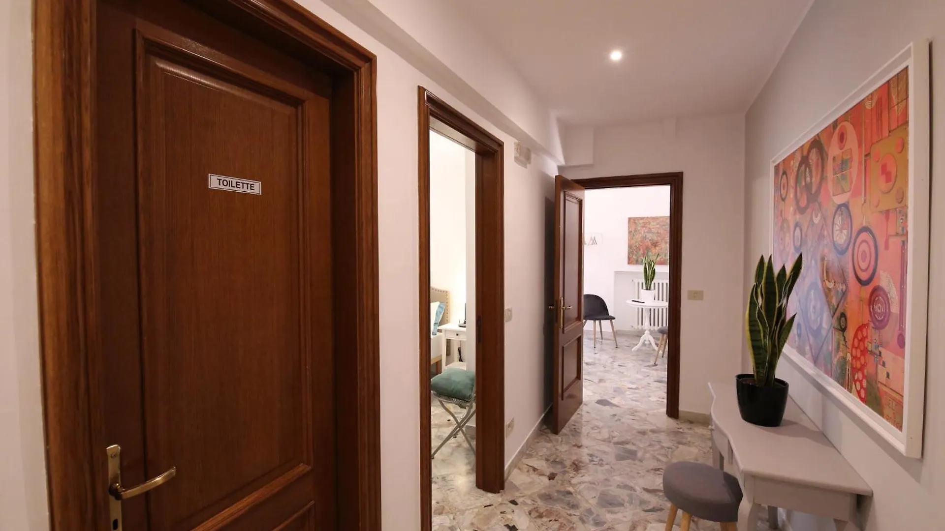 _ Cavour 156 & Savoia _ Hotel Bari Guest house