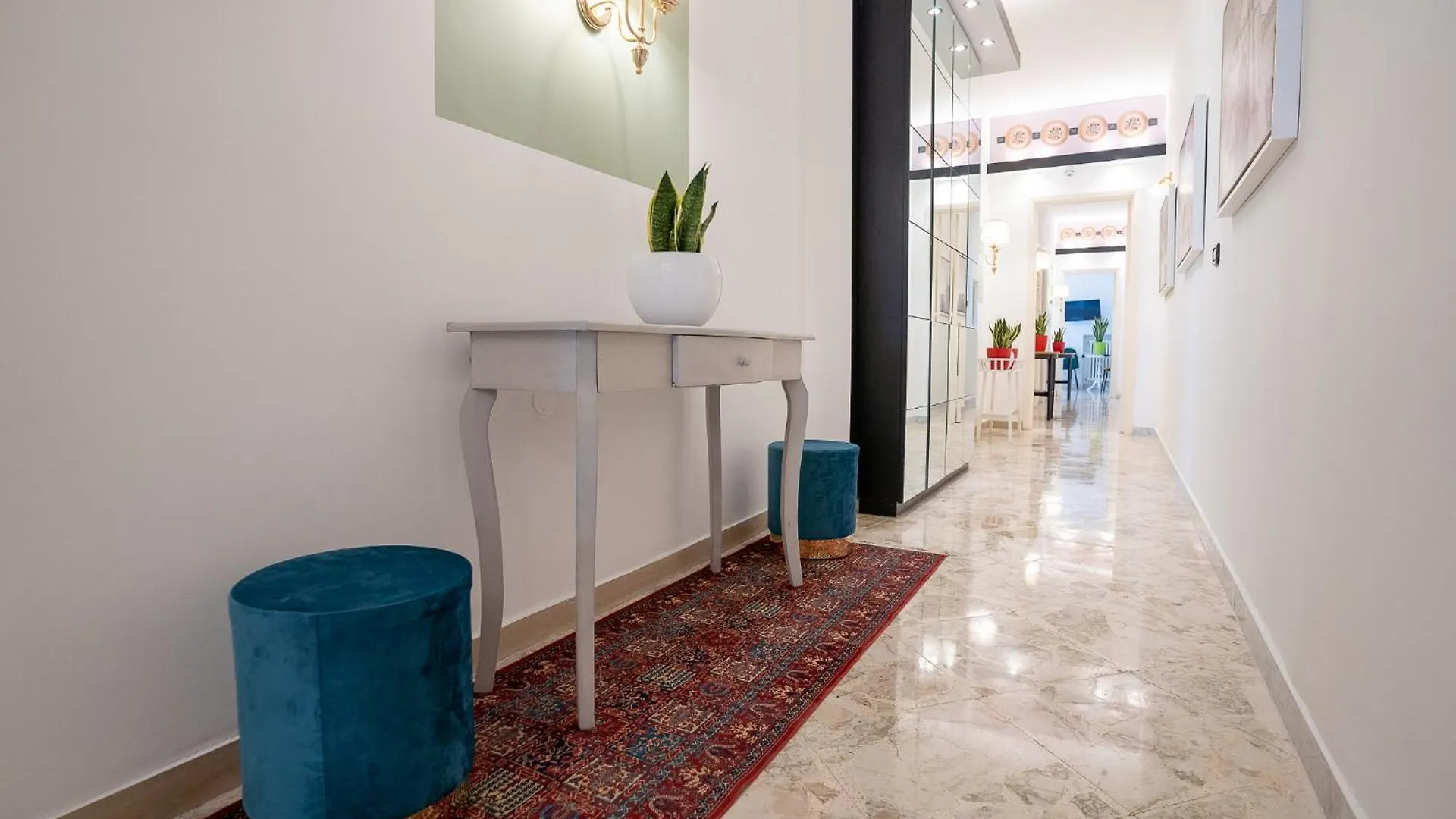 Guest house _ Cavour 156 & Savoia _ Hotel Bari Italy