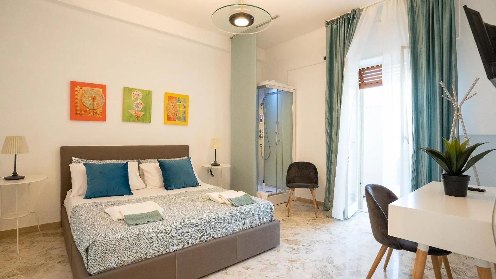 _ Cavour 156 & Savoia _ Hotel Bari Guest house