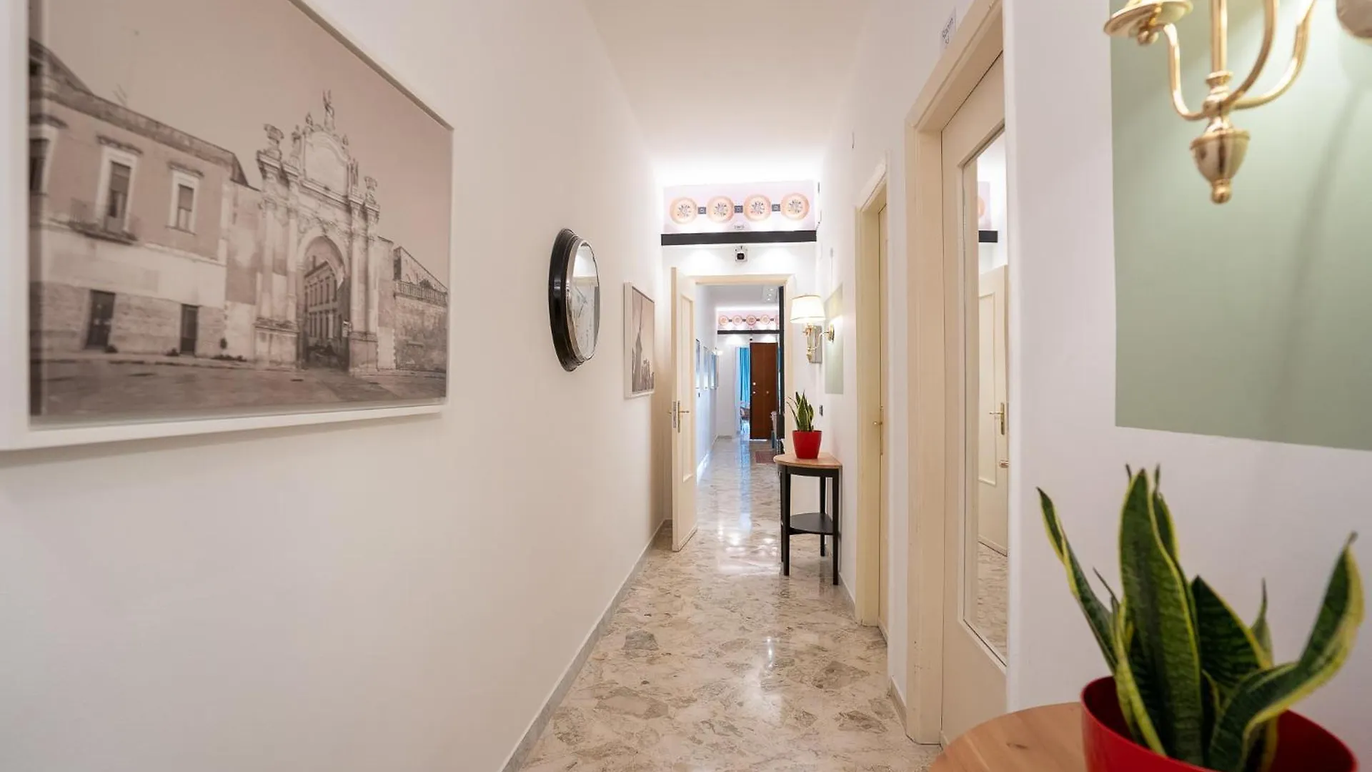 _ Cavour 156 & Savoia _ Hotel Bari