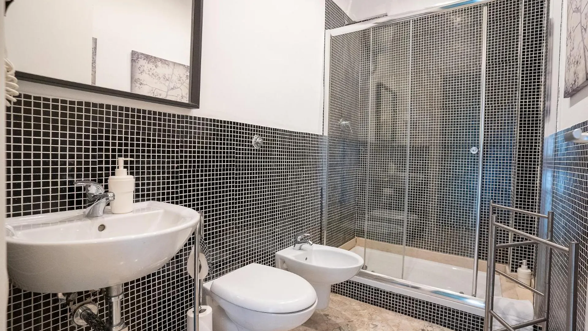 _ Cavour 156 & Savoia _ Hotel Bari 0*,  Italy